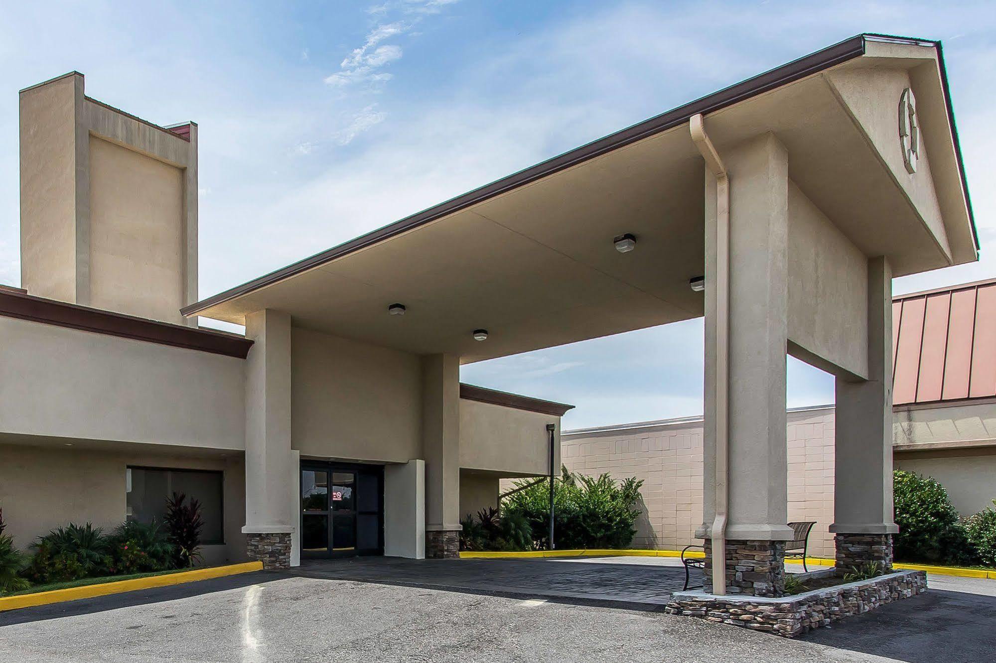 Fairview Inn & Suites Mobile Exterior foto